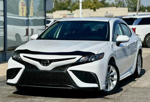 Used 2023 Toyota Camry SE FWD image 29