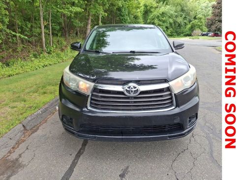 Used 2015 Toyota Highlander LE AWD/4WD image 3