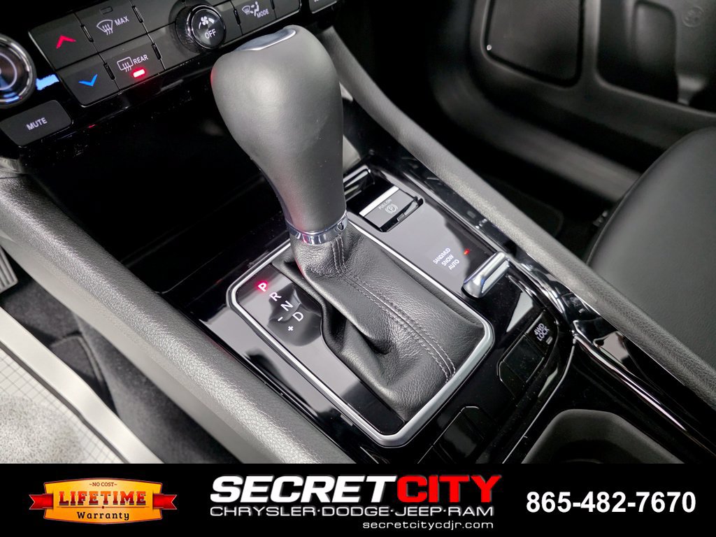 New 2026 Jeep Compass Latitude AWD/4WD image 27