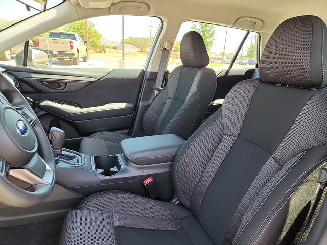 Used 2025 Subaru Outback AWD/4WD image 14