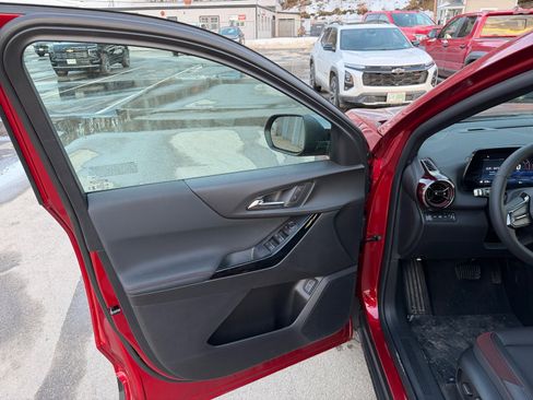 New 2026 Chevrolet Equinox RS image 22