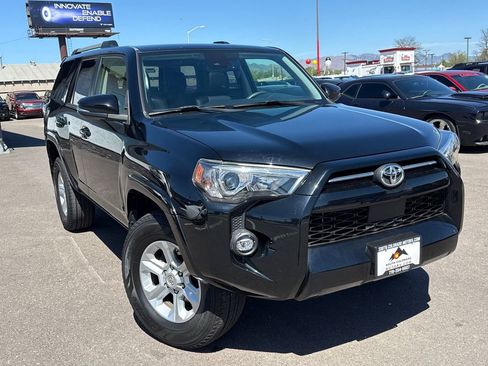 Used 2021 Toyota 4Runner SR5 Premium w/ Moonroof Package AWD/4WD image 1