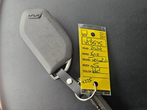 Used 2024 Kia Telluride S w/ S Sunroof Package AWD/4WD image 33