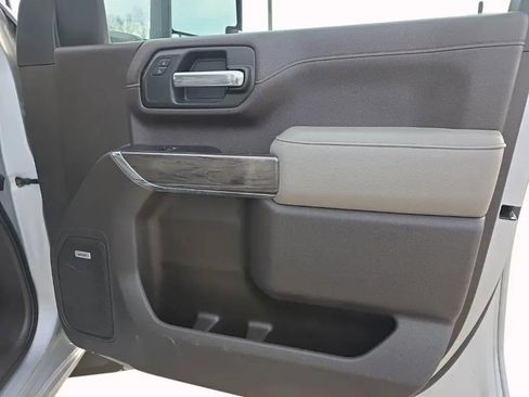 Used 2021 Chevrolet Silverado 2500 LTZ w/ LTZ Premium Package image 21