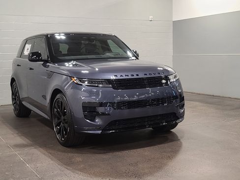 New 2026 Land Rover Range Rover Sport Dynamic SE image 11