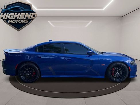 Used 2019 Dodge Charger Scat Pack w/ Technology Group RWD image 7