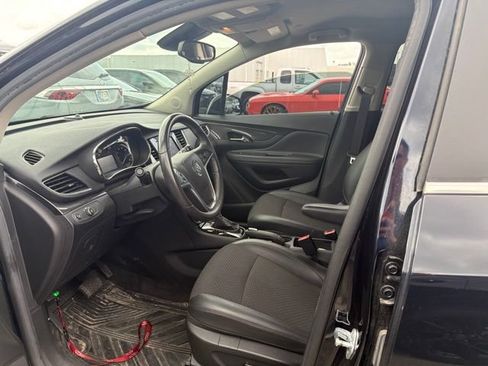 Used 2022 Buick Encore Preferred w/ Safety Package AWD/4WD image 9