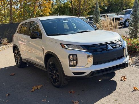 New 2025 Mitsubishi Outlander Sport LE image 7