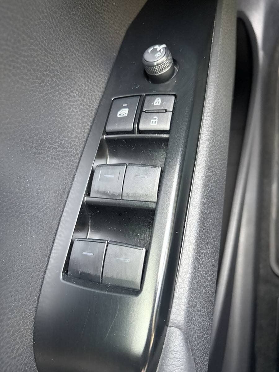 Used 2025 Toyota Camry LE w/ Convenience Package FWD image 36