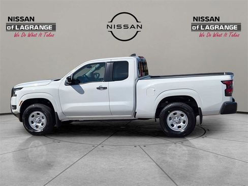 New 2026 Nissan Frontier S image 8