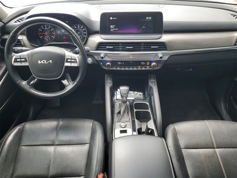 Certified 2022 Kia Telluride EX w/ EX Premium Package image 8