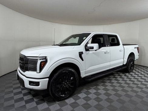 Used 2025 Ford F150 Lariat w/ Equipment Group 501A Mid image 2