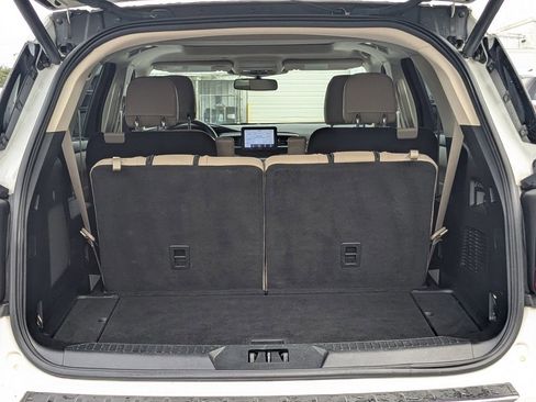 Used 2020 Ford Explorer Limited image 13