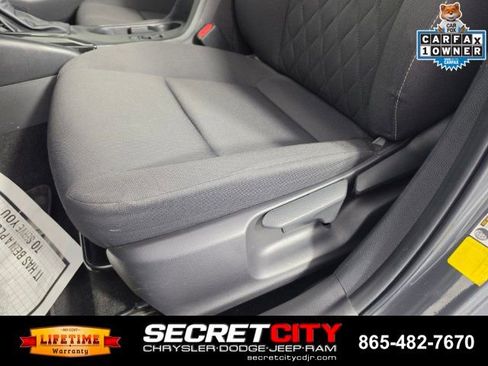 Used 2023 Toyota Corolla LE FWD image 13
