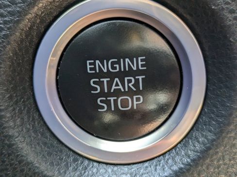 Used 2024 Toyota Corolla SE image 32