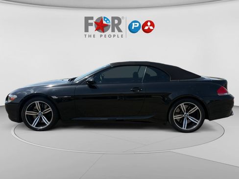 Used 2007 BMW M6 Convertible RWD image 2