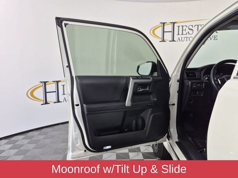 Used 2023 Toyota 4Runner Limited AWD/4WD image 13
