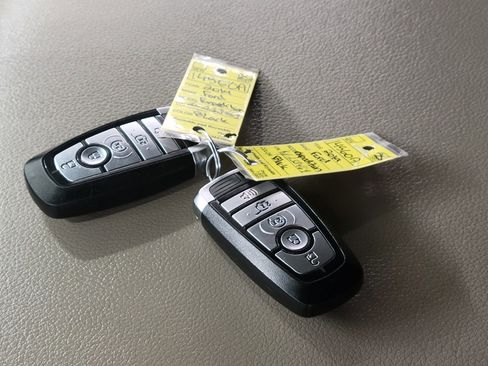 Used 2019 Ford Expedition Max Limited w/ Driver Assistance Package image 5