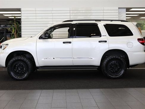 Used 2021 Toyota Sequoia Nightshade w/ Safety & Convenience Package AWD/4WD image 4