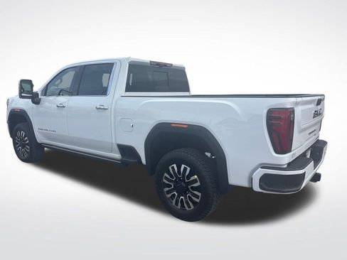 New 2026 GMC Sierra 2500 Denali Ultimate image 3