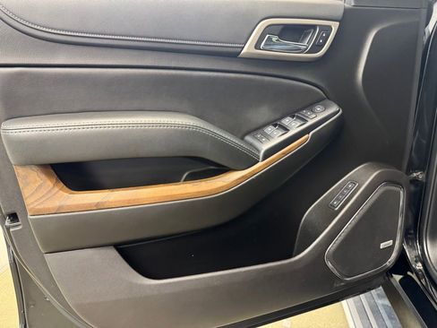 Used 2019 GMC Yukon Denali image 8