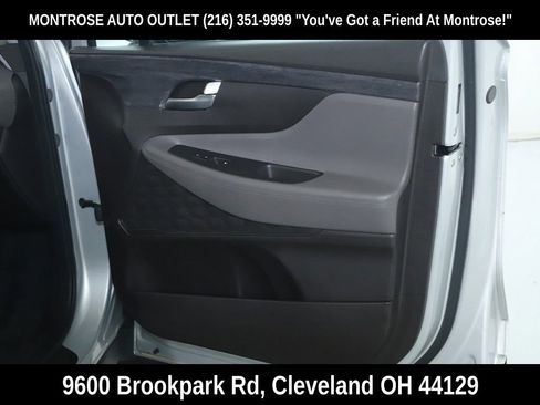 Used 2019 Hyundai Santa Fe SE image 22