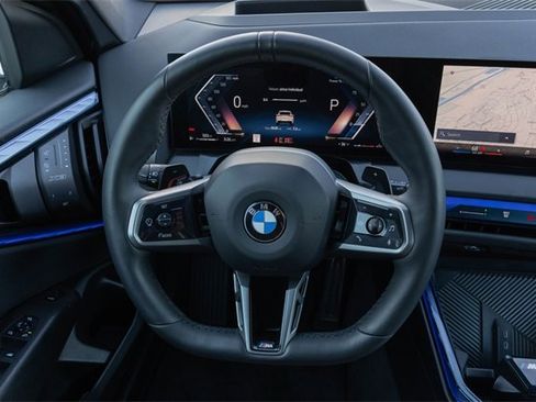 Certified 2025 BMW X3 xDrive30i w/ Premium Package image 24