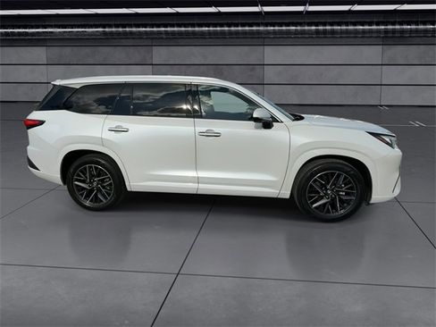 Used 2024 Lexus TX 350 FWD image 9