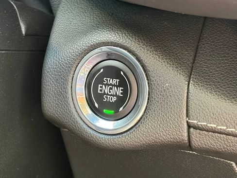Used 2023 Buick Envision Preferred FWD image 25
