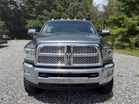 Used 2013 RAM 3500 Laramie AWD/4WD image 2