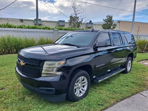 Used 2015 Chevrolet Suburban LT AWD/4WD image 2