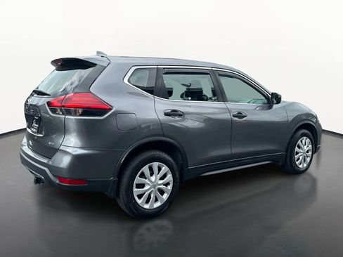 Used 2017 Nissan Rogue S AWD/4WD image 3