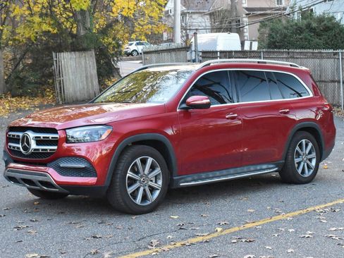 Used 2020 Mercedes-Benz GLS 450 4MATIC image 2