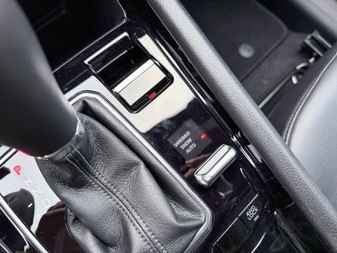 New 2026 Jeep Compass Latitude image 15