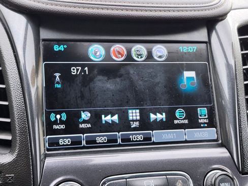 Used 2019 Chevrolet Impala LT w/ LT Convenience Package image 20