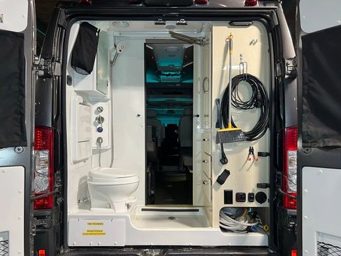 Used 2021 RAM ProMaster 3500 w/ Convenience Group image 40