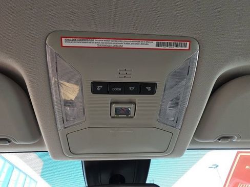 Used 2023 Toyota RAV4 LE FWD image 20