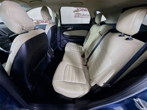 Used 2018 Ford Edge SEL w/ Equipment Group 201A image 26