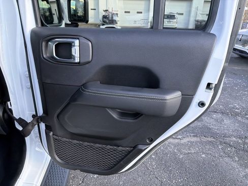 Used 2022 Jeep Wrangler Unlimited Sahara 4xe w/ Cold Weather Group image 17