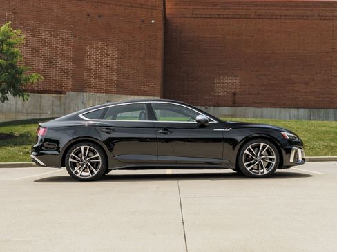 Used 2025 Audi S5 Premium Plus w/ Premium Plus Package AWD/4WD image 3
