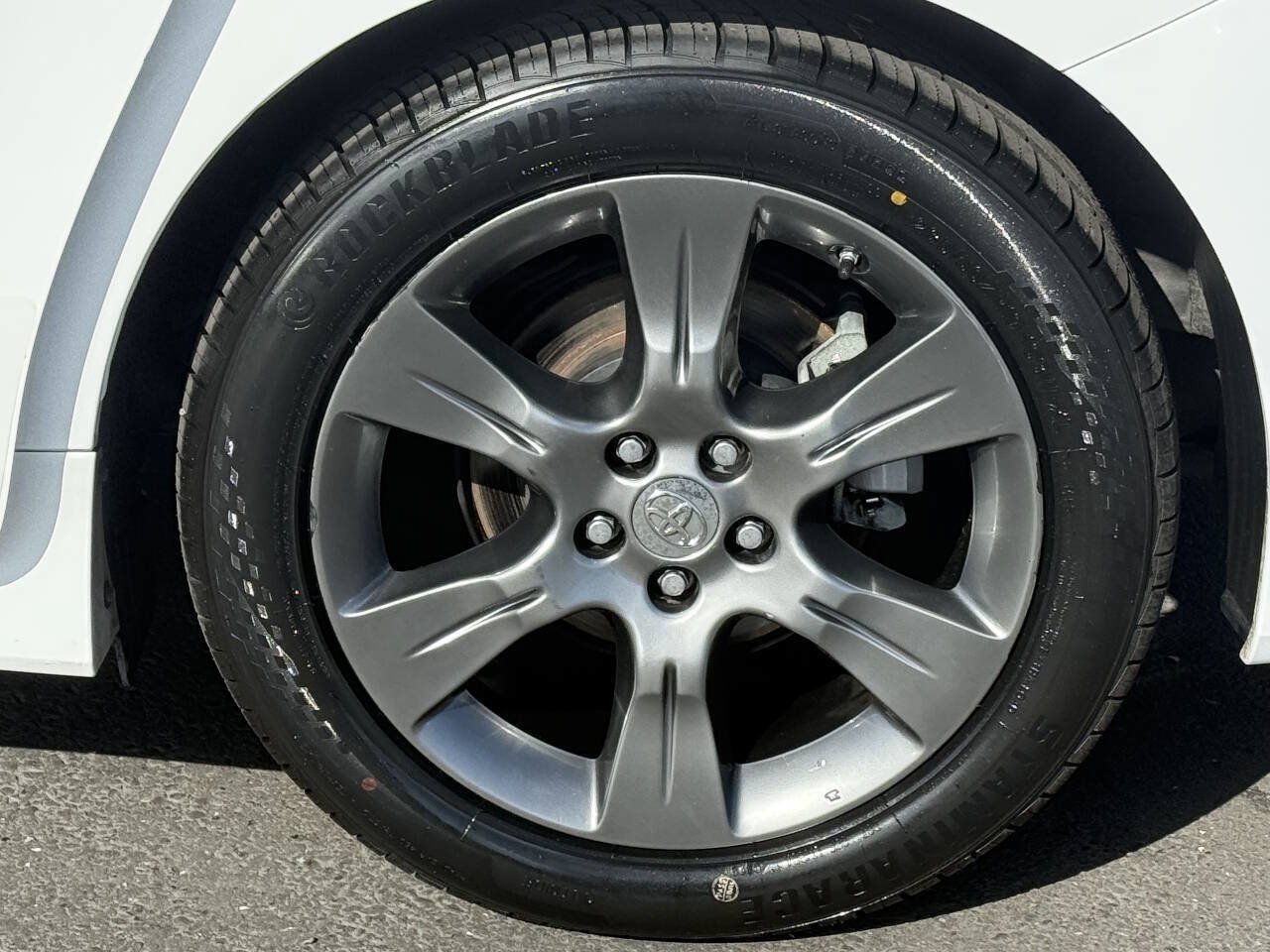 Used 2015 Toyota Sienna SE FWD image 15