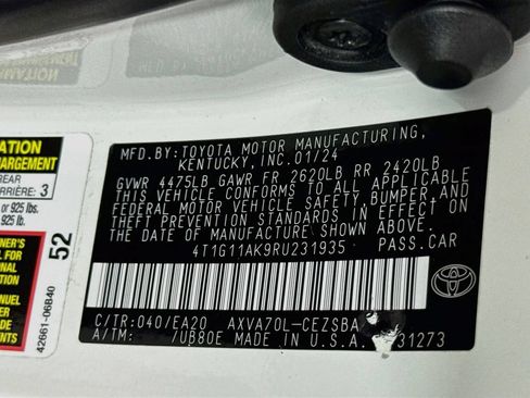 Certified 2024 Toyota Camry SE FWD image 34