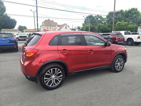 Used 2017 Mitsubishi Outlander Sport ES AWD/4WD image 5