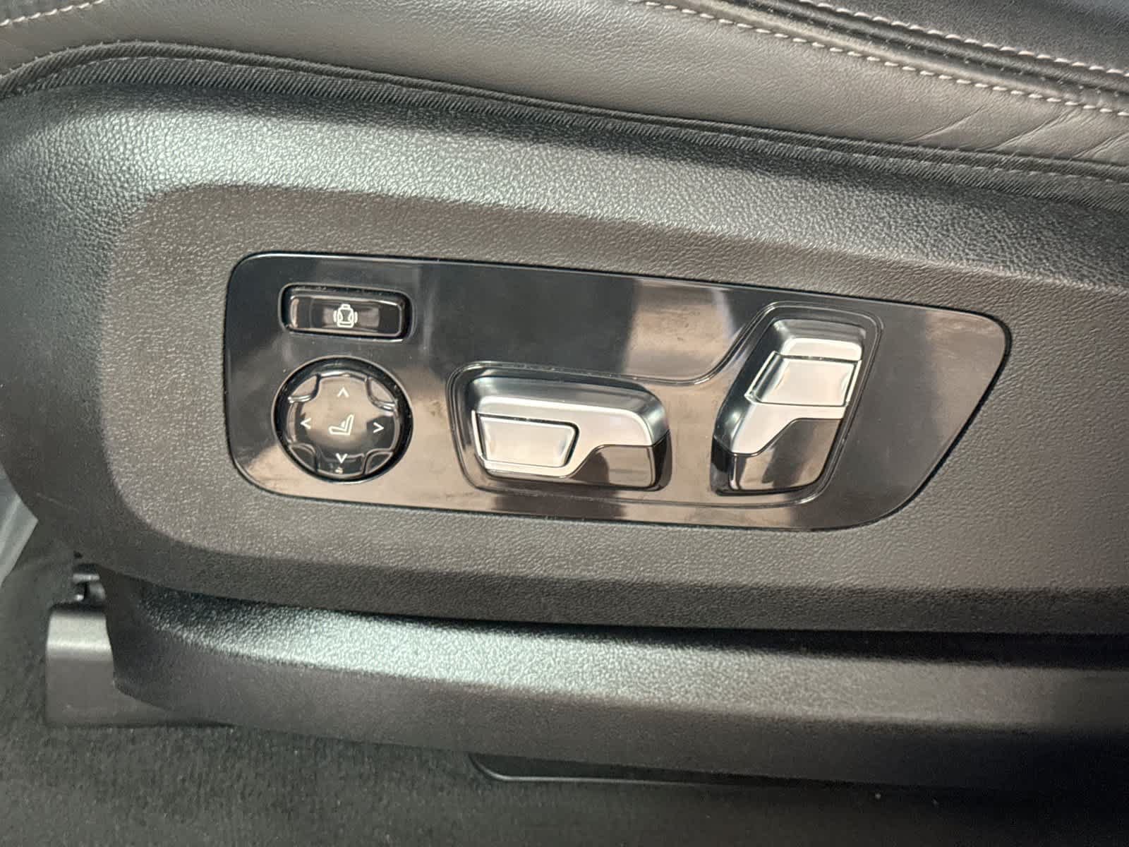 Used 2024 BMW X5 xDrive40i AWD/4WD image 23