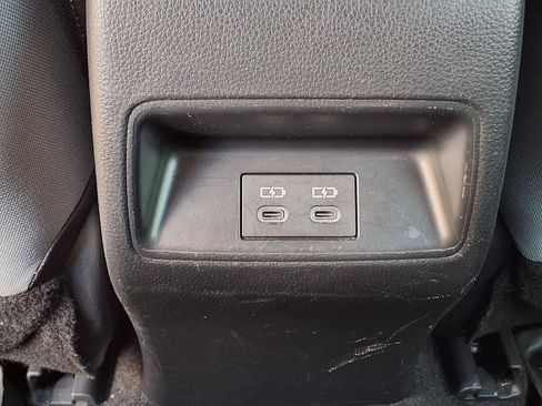 Used 2024 Toyota Corolla SE FWD image 16