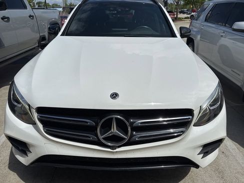 Used 2018 Mercedes-Benz GLC 300 image 2