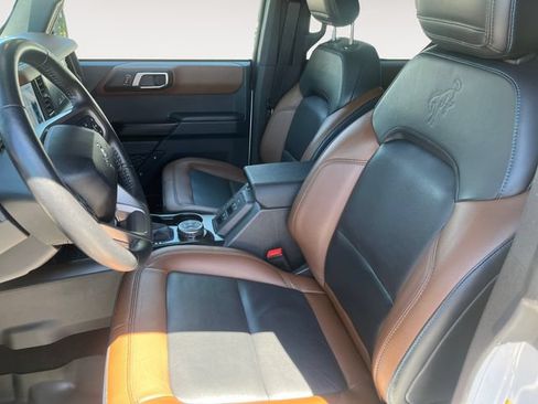 Used 2024 Ford Bronco Outer Banks AWD/4WD image 11