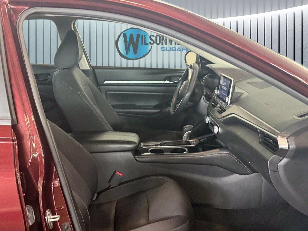 Used 2023 Nissan Altima 2.5 SV AWD/4WD image 6