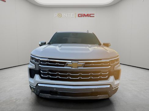 Certified 2022 Chevrolet Silverado 1500 LTZ w/ Z71 Off-Road Package image 13