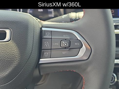 Used 2024 Jeep Compass Trailhawk w/ Trailhawk Elite Group AWD/4WD image 13
